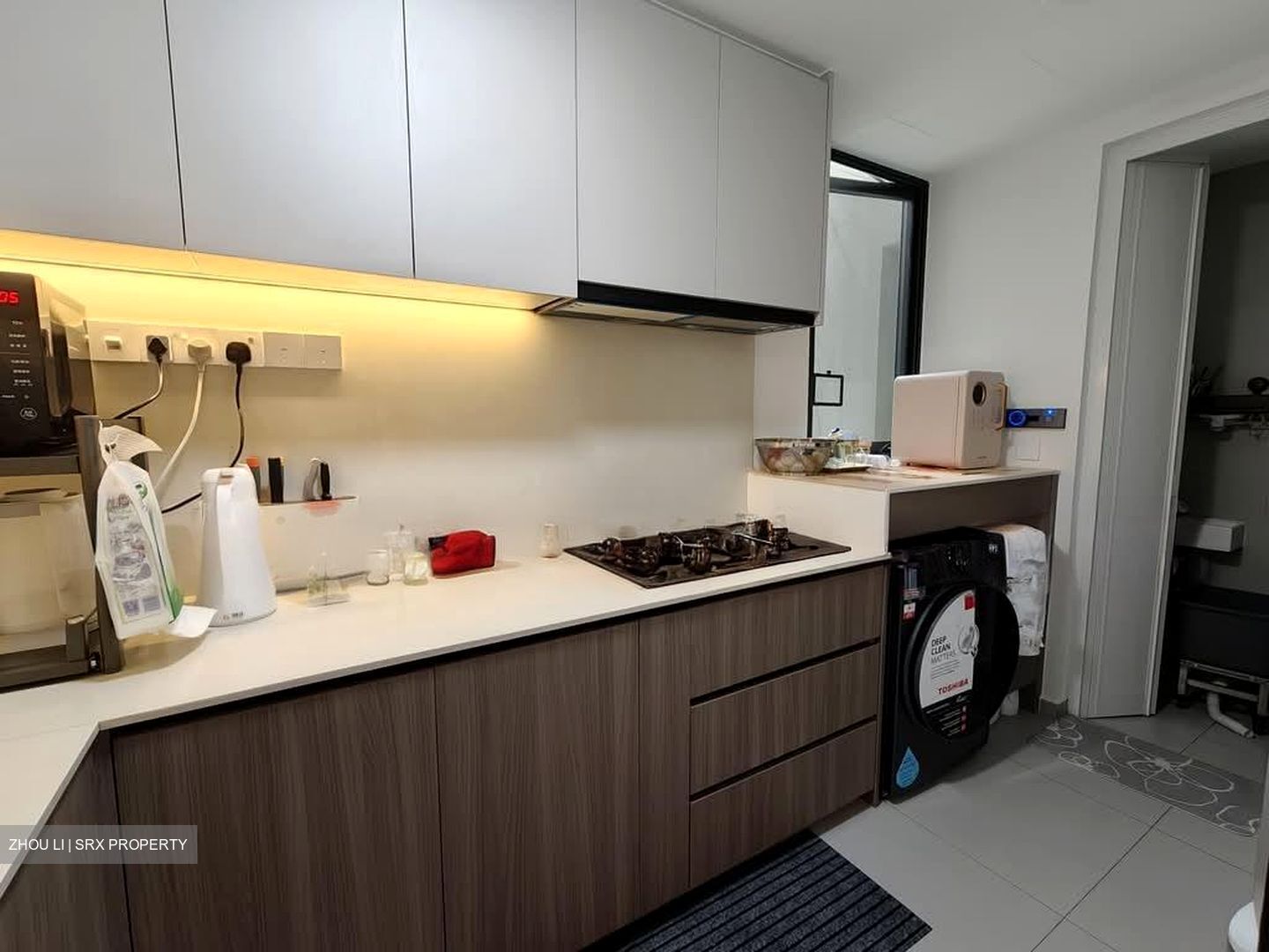 Tenet (D18), Condominium #581968381